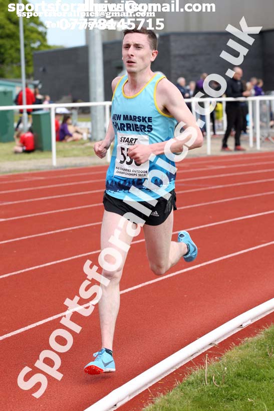 Senior mens 5000 metres, 2019 North Eastern Track and Field Champs., Middlesbrough. Photo:  David T. Hewitson/Sports for All Pics